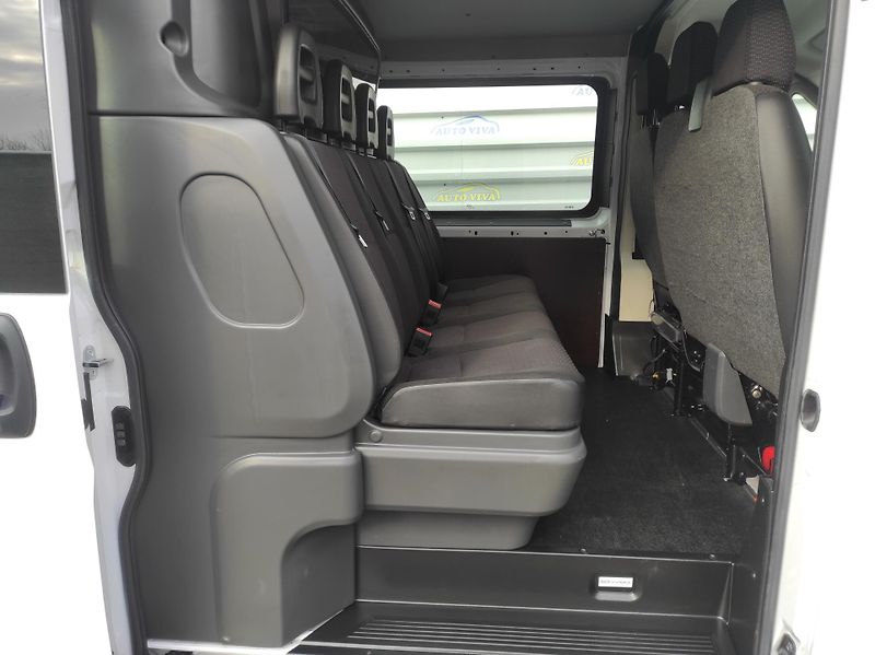 Opel Movano 2,2BHDi L2H1, 7 míst, Vestavba - fotka 9 z 39