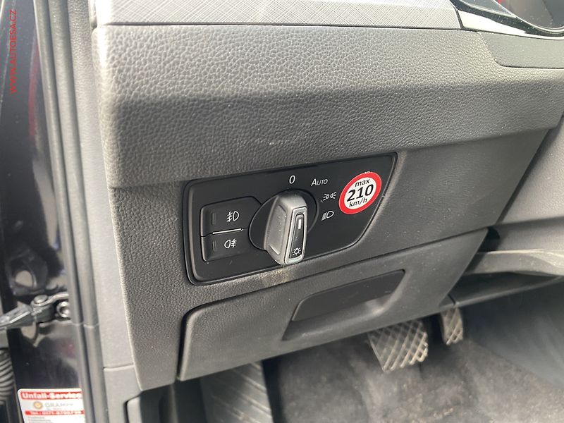 Volkswagen Passat (2019) 2.0 TDi, Business, DSG, LED - fotka 18 z 19