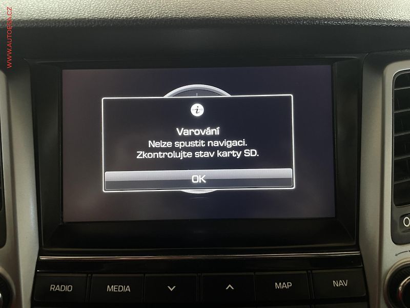 Hyundai Tucson (2016) 1.6 T-GDi, AC, kamera - fotka 11 z 17
