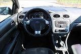 Ford Focus 1,8 i  STK 11/2027, VÝHŘEVY - náhled 12
