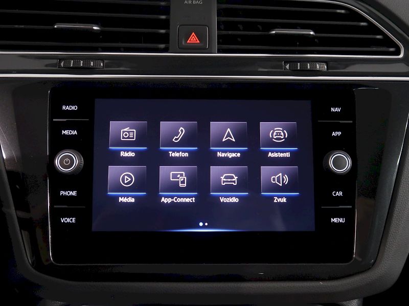 Volkswagen Tiguan (2023) LIFE 1.5TSI 110KW DSG - fotka 21 z 35