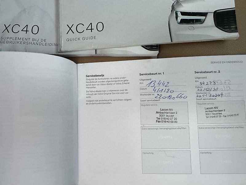 Volvo XC40 (2020) D3|Inscr.|Pano|Kam|Kůže|Tažné| - fotka 13 z 14