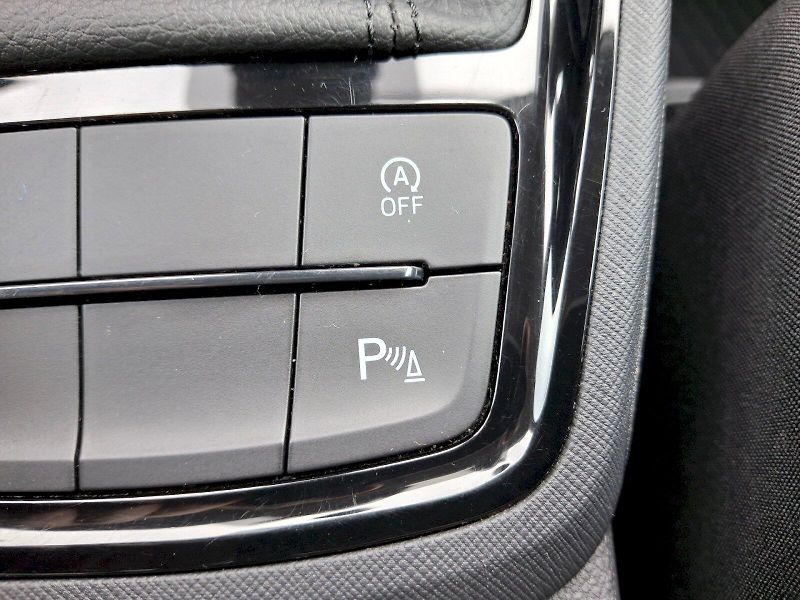 Škoda Kamiq (2022) Style 1,5TSi 110kW - fotka 31 z 35