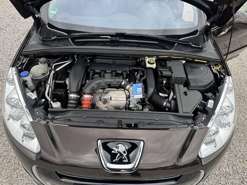 Peugeot 308 1.6-16V,SW,rezervace - fotka 39 z 54