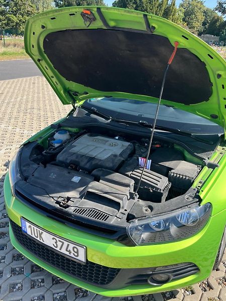 Volkswagen Scirocco (2009) - fotka 17 z 17