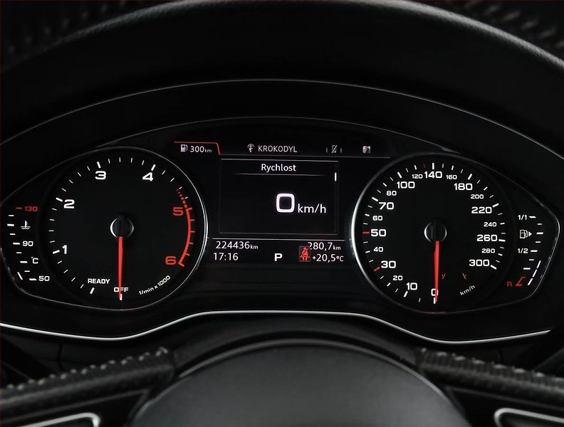 Audi A4 (2016) S-Line 2.0 TDI, Automat - fotka 9 z 19