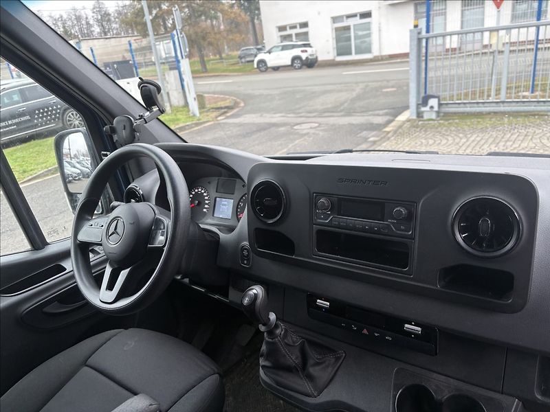 Mercedes-Benz Sprinter 2,0 315 CDI KA - fotka 21 z 23