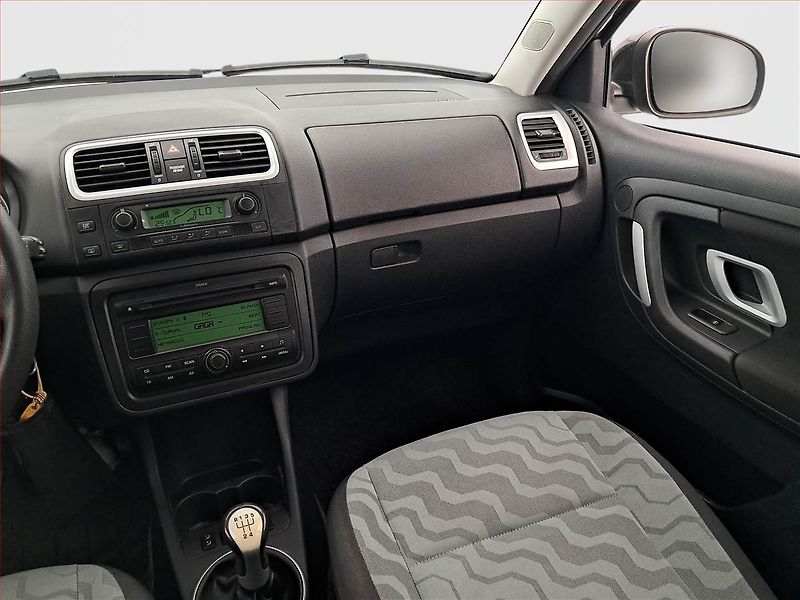 Škoda Fabia (2009) 1.4 16V, jezdí výborně - fotka 8 z 15