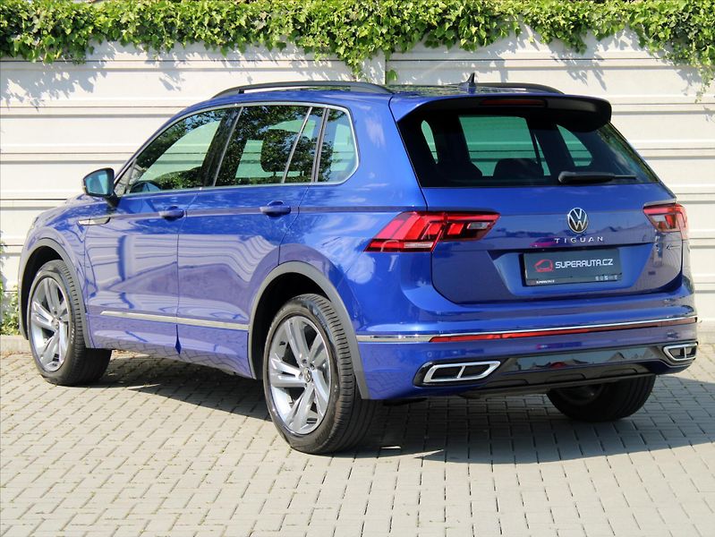 Volkswagen Tiguan 2,0 TDi 4Mot DSG R-Line Tov.Zá - fotka 4 z 19