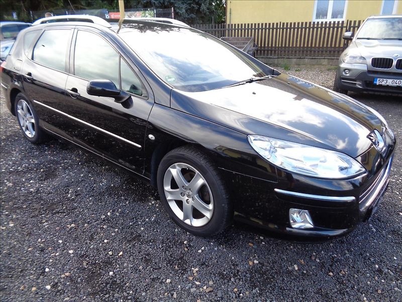 Peugeot 407 2,0 - fotka 1 z 17