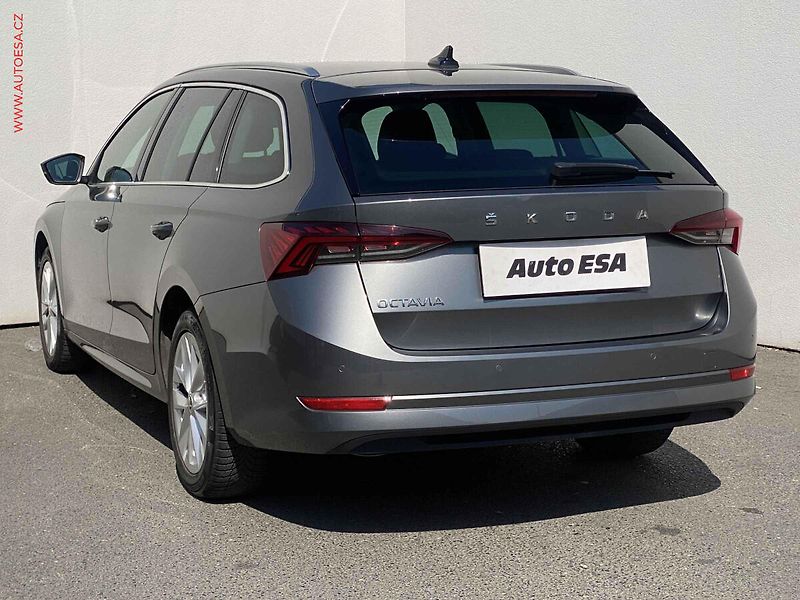 Škoda Octavia (2022) 2.0 TDi, Style, DSG - fotka 6 z 20