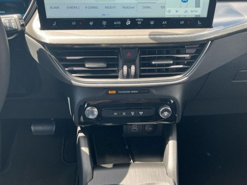 Ford Kuga 2.5HEV, TITANIUM, CZ, DPH,1MAJ - fotka 11 z 14
