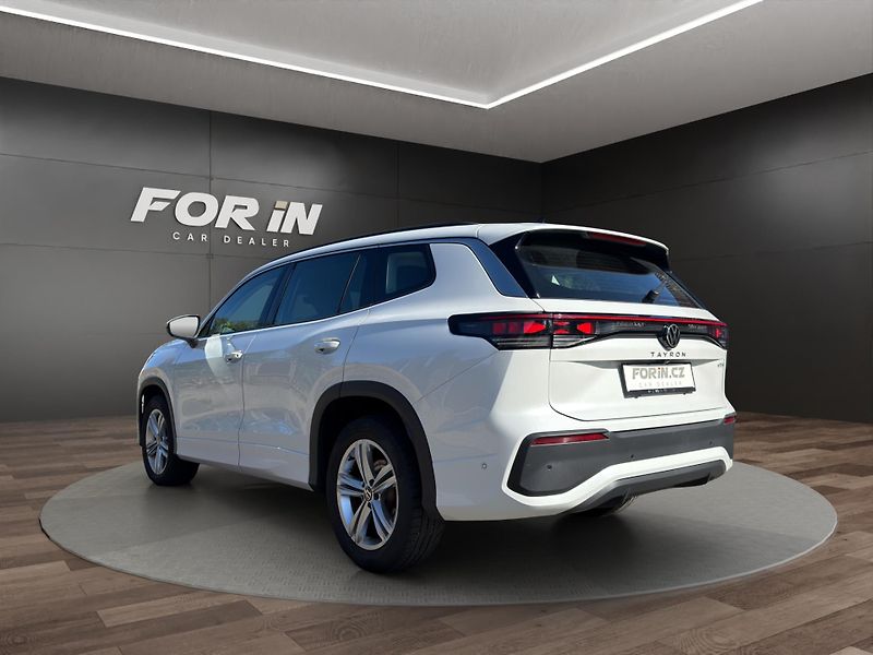 Volkswagen Tayron (2025) 110KW 7 MÍST TAŽNÉ  IQ.LIGHT  - fotka 4 z 27