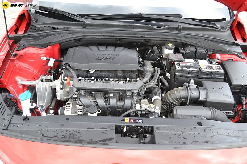 Hyundai i30 WG 1,5I MT SMART FL NAVI - fotka 37 z 44