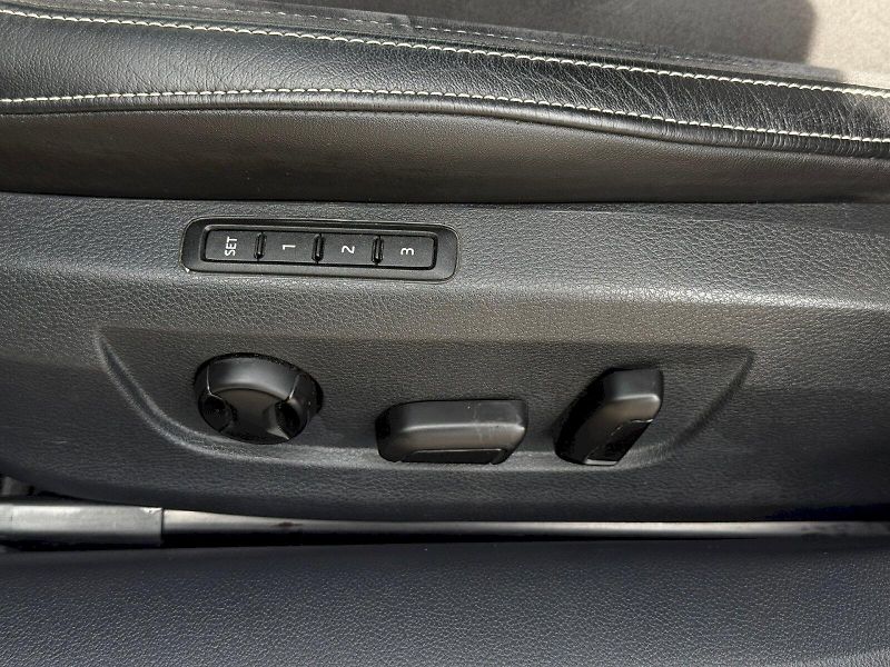 Škoda Superb (2019) 2.0 TDI 110 kW DSG Style Plus - fotka 15 z 26