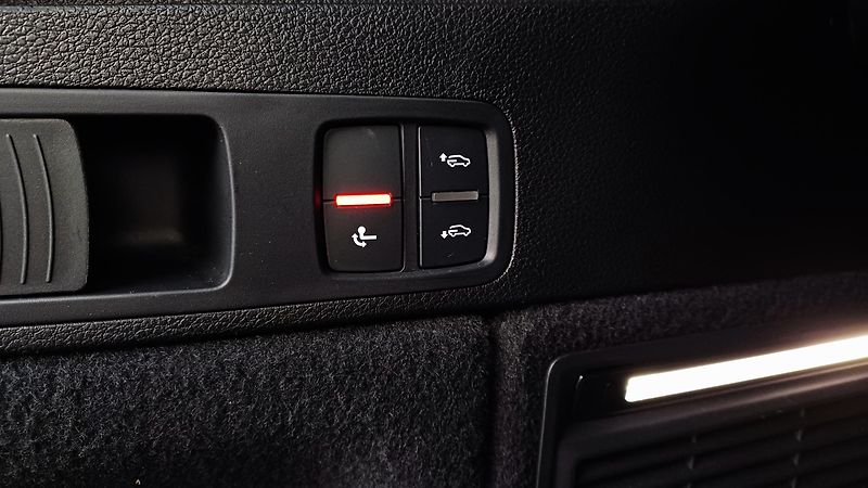 Audi Q5 2.0TDI 150kW QUATRRO S-LINE-ČR - fotka 15 z 50
