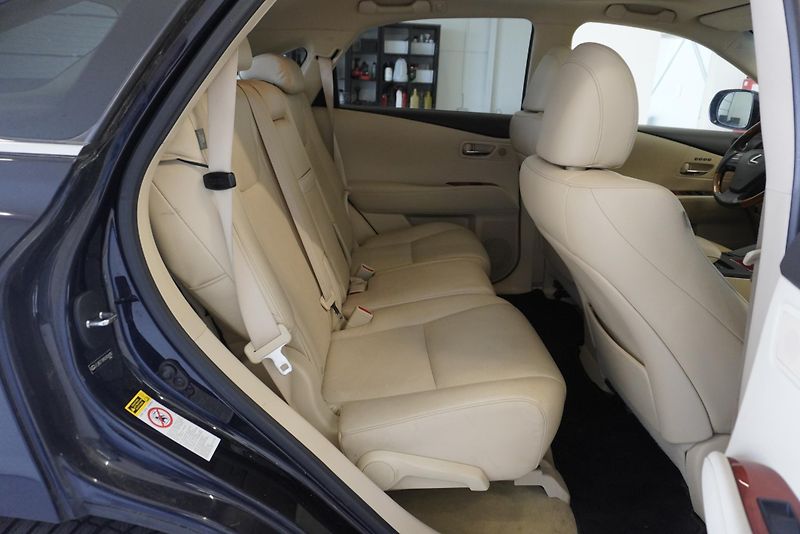 Lexus RX 450h 3,5I V6 E-FOUR AUT. - fotka 27 z 30