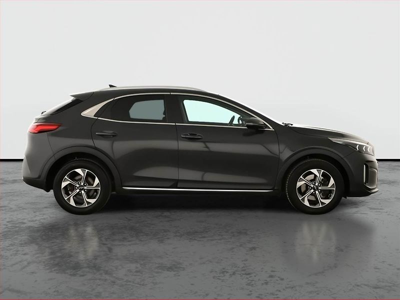 Kia XCeed (2023) Exclusive 1.5 T-GDI - fotka 6 z 15
