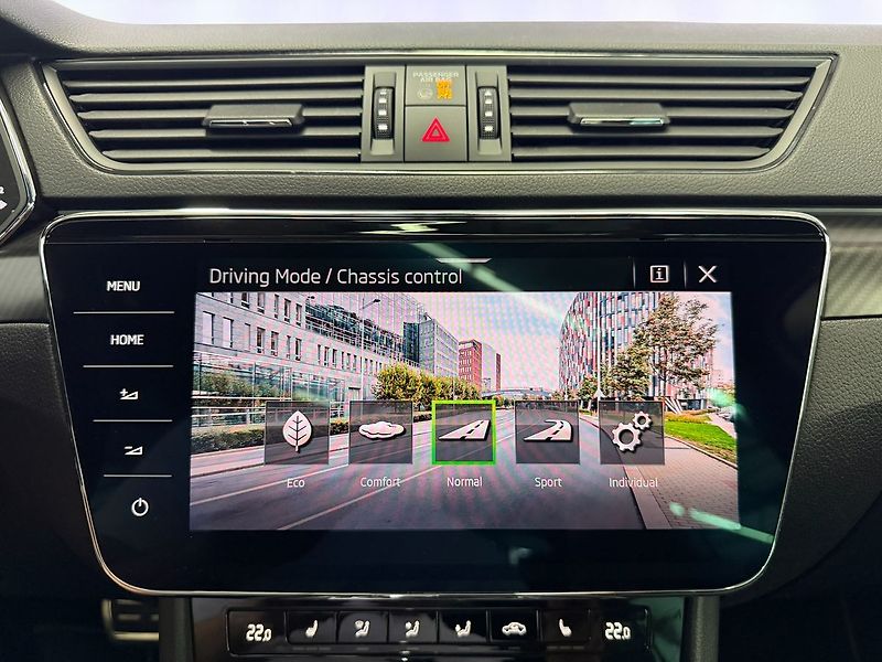 Škoda Superb 2.0TSI 206KW DSG 4X4 SPORTLINE - fotka 21 z 34