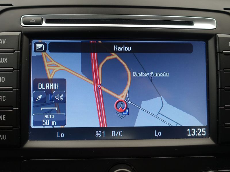 Ford Mondeo 2.0 TDCi Titan. man. nové brzd - fotka 11 z 31
