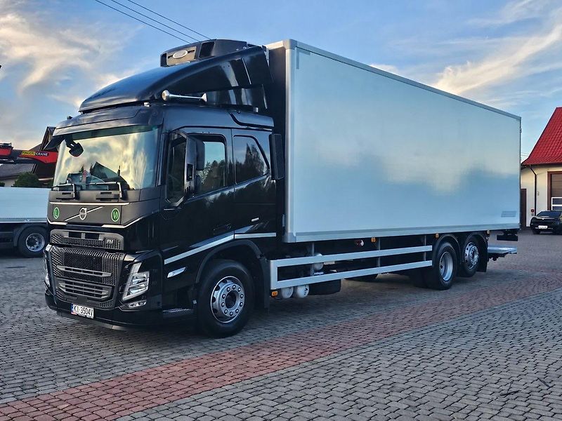 Volvo FM 350 Carrier čelo BAR 22 palet - fotografie inzerátu