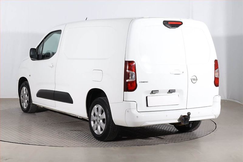 Opel Combo (2020) Maxi 1.5 CDTI, 3Místa, SR - fotka 4 z 22