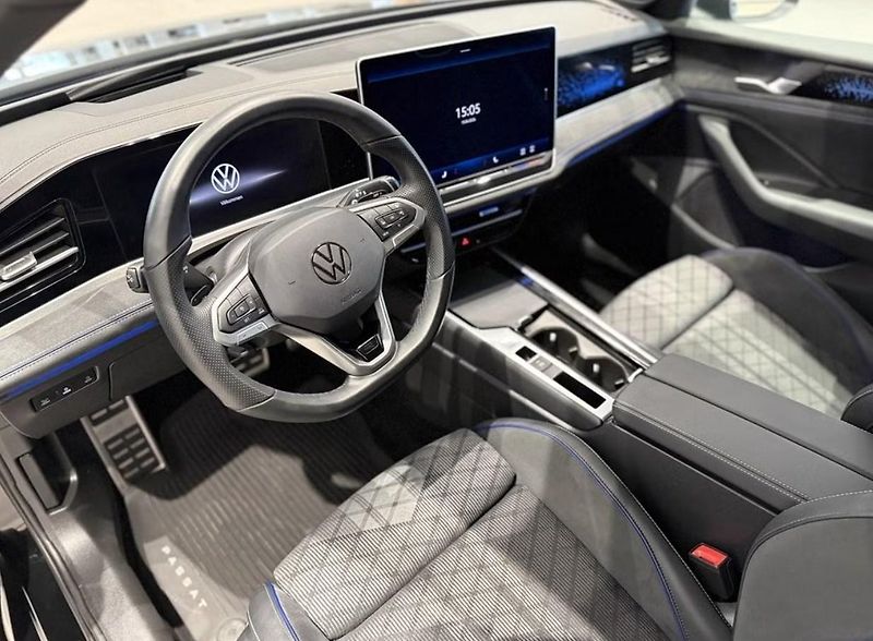 Volkswagen Passat Variant 2.0 TDI 4M R-Line Masáž HuD - fotka 13 z 22