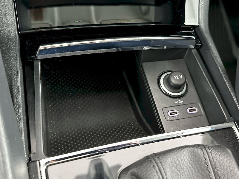 Škoda Karoq (2024) DSG 1.5TSI 110kW Selection Fre - fotka 21 z 30