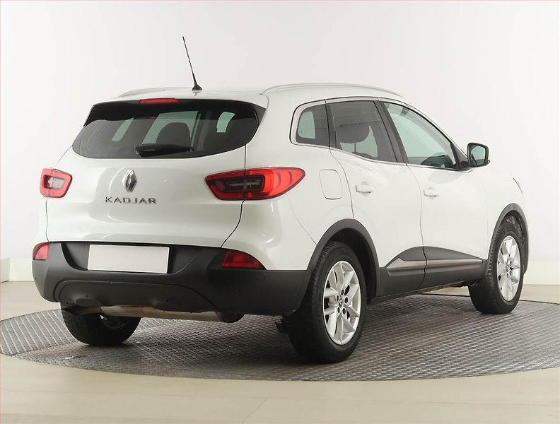 Renault Kadjar (2017) 1.2 TCe, Navi, Tempomat - fotka 5 z 23