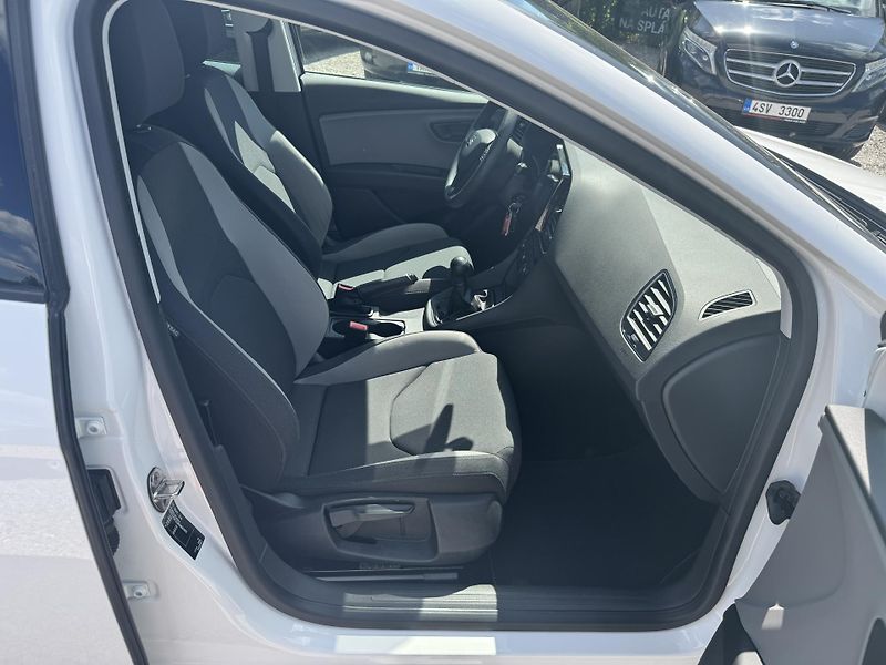 Seat Leon (2016) 1.2TSi,rezervace - fotka 24 z 38
