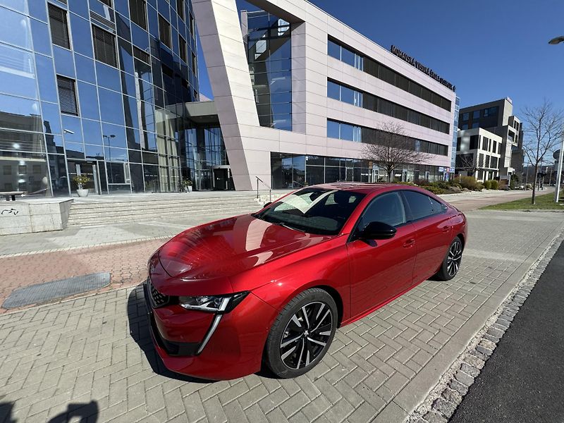 Peugeot 508 (2022) GT PLUG IN HYBRID 165KW e-EAT8 - fotka 16 z 44