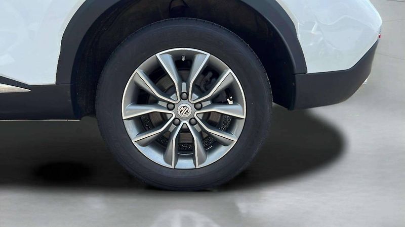 MG HS Emotion 1.5 T-GDI MT6 (119kW)/ - fotka 37 z 37