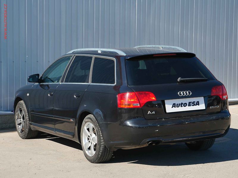 Audi A4 (2007) 2.0TDi Avant, ČR, AC, xenon - fotka 6 z 18