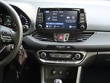 Hyundai i30 (2023) Komfort 1.0 T-GDI, ČR,1.maj - náhled 12