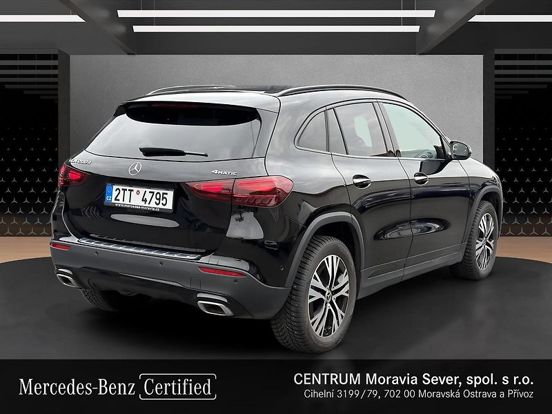 Mercedes-Benz GLA 200d 4MATIC - fotka 5 z 16