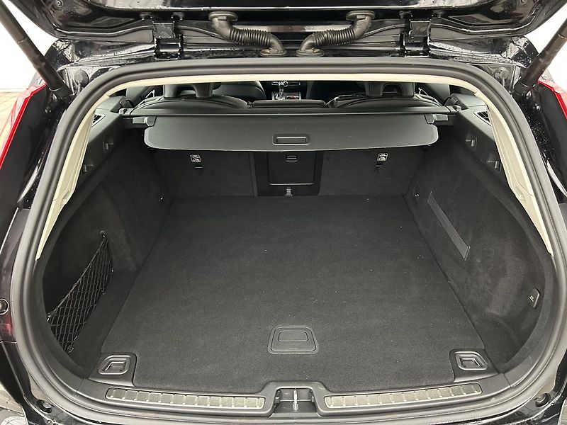 Volvo V60 2.0 T5 INSCRIPTION - fotka 24 z 25
