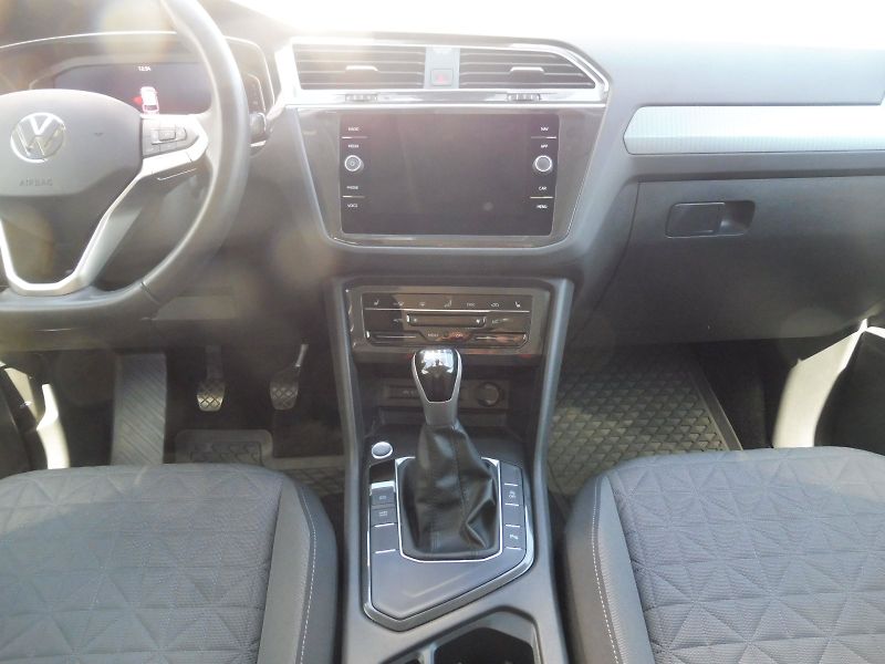 Volkswagen Tiguan (2023) Life 1,5 TSI 110kW - fotka 11 z 25