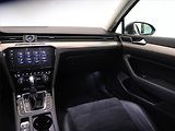 Volkswagen Passat (2018) Highline 2.0 TDI, Automat - náhled 8