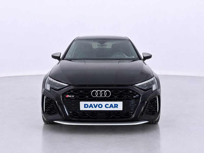 Audi RS 3 2,5 TFSi Sportback CZ DPH Pano - fotka 2 z 36