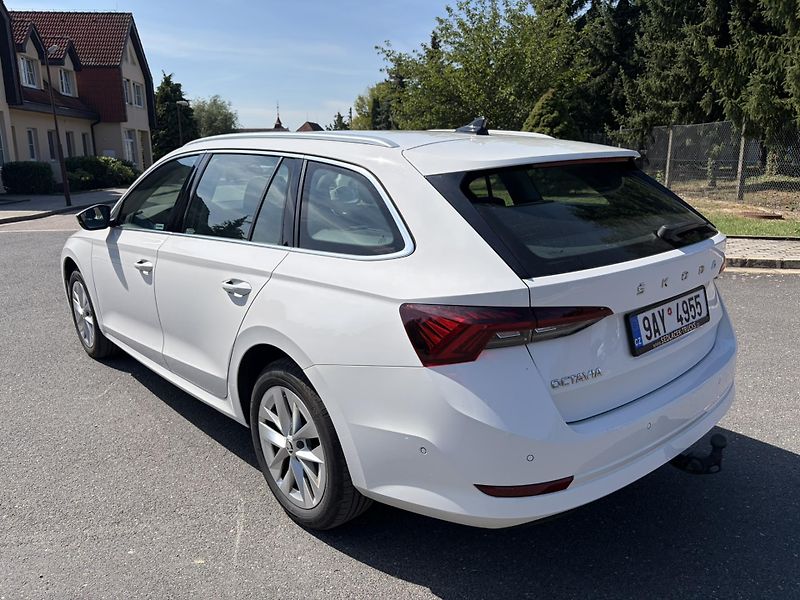 Škoda Octavia (2023) 2.0 Tdi 85kw Dsg Style Combi   - fotka 4 z 36