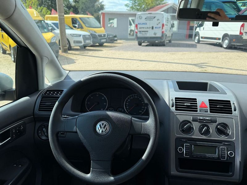 Volkswagen Touran 1.9TDi 77kW*TAŽNÉ* KLIMA - fotka 21 z 24