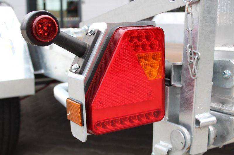 Tanatech (2025) Přepravník bagrů 3,5t stav.oj - fotka 14 z 15