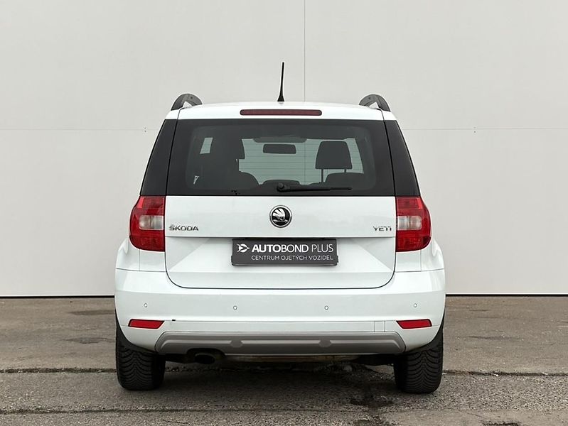 Škoda Yeti 1.2 TSI / 81 kW Active Fresh - fotka 9 z 19