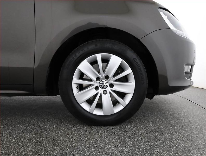 Volkswagen Sharan (2014) 2.0 TDI, 7 míst, Navi - fotka 21 z 21
