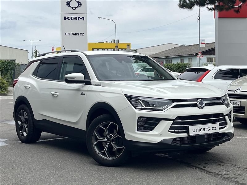 SsangYong Korando 1,5 TGDI  Premium AT 4WD CZ - fotka 3 z 28