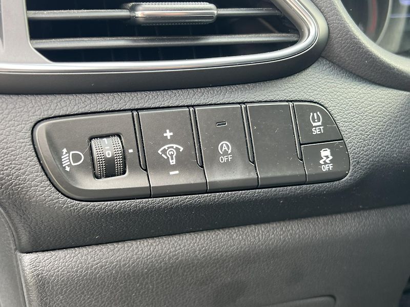 Hyundai i30 (2021) 1.6 CRDI 85KW KAMERA ČR NOVÉ - fotka 15 z 18