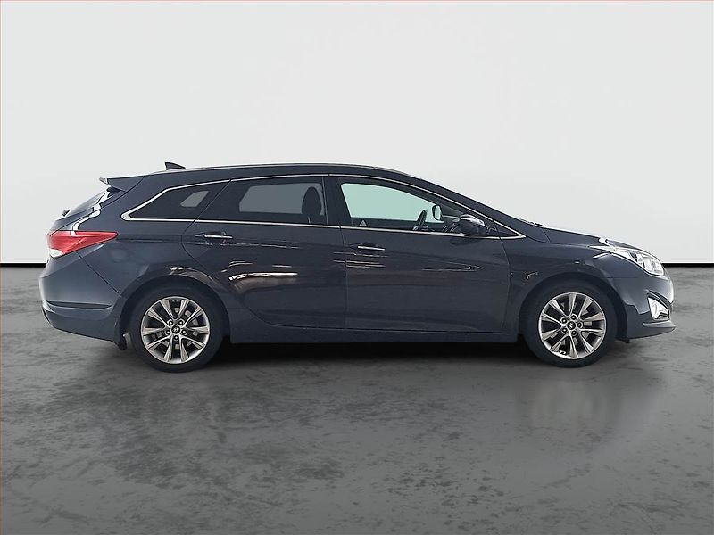 Hyundai i40 (2015) 1.7 CRDi, Navi, Tempomat - fotka 6 z 15
