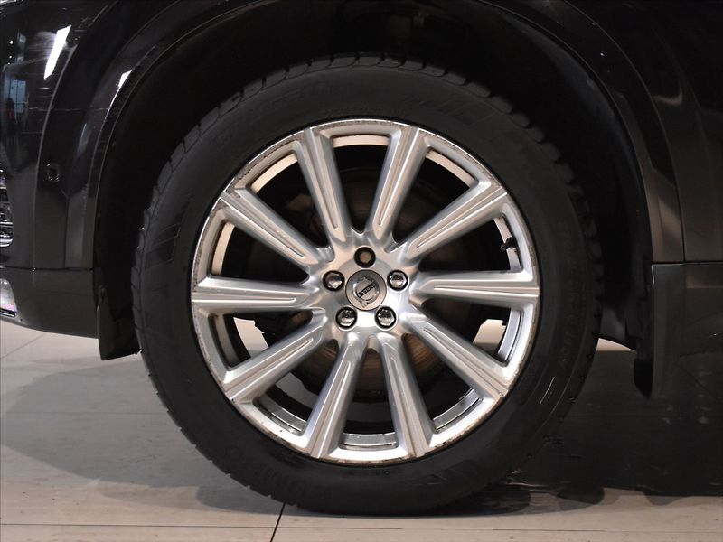 Volvo XC90 2,0 D5 AWD INSCRIPTION Pano - fotka 7 z 24