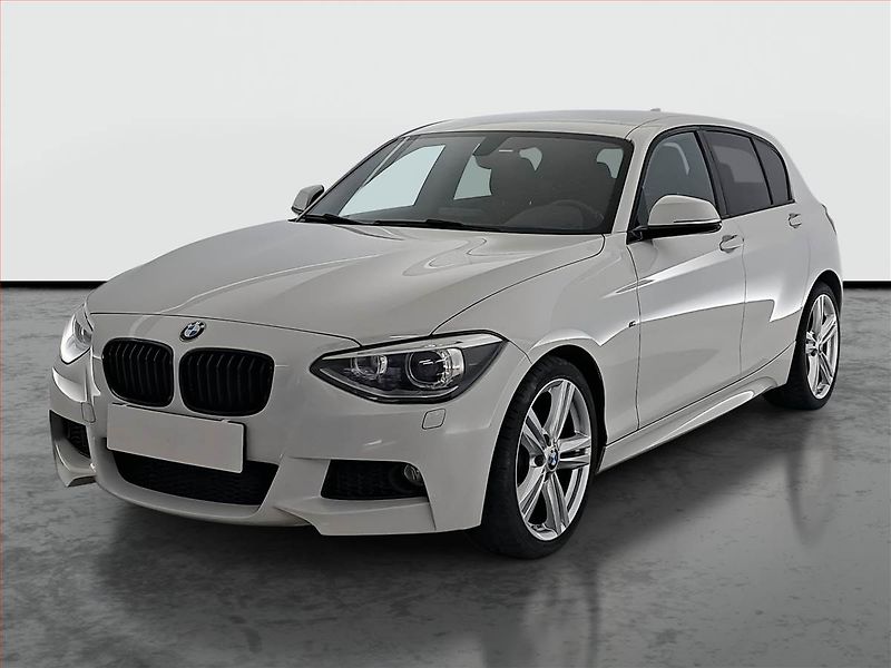 BMW Řada 1 (2015) 116d, Navi, Xenony - fotka 2 z 18