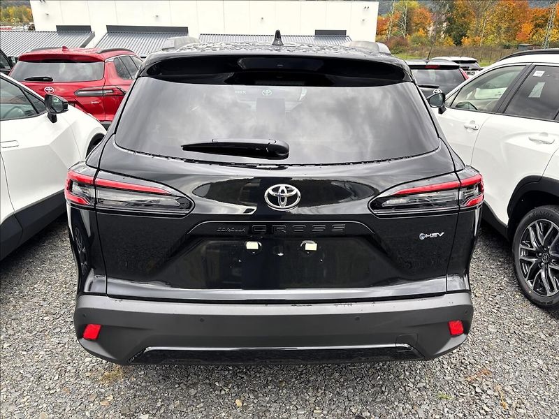 Toyota Corolla Cross 1,8   Style MC25 - fotka 6 z 8